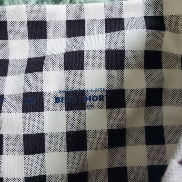 NWT Old Navy Gingham High Rise Bike Shorts 4X - Picture 4 of 4